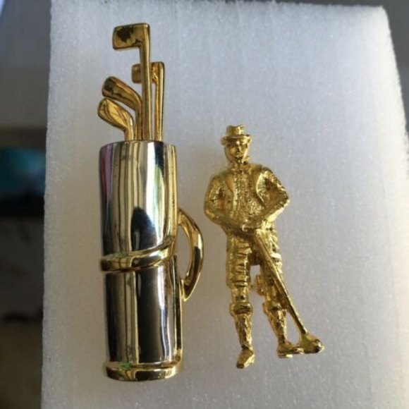 Golf Bag Clubs Pin Brooch Roman Golfer Pin - Picture 3 of 4